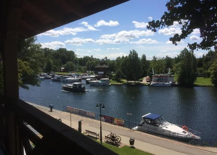 Ekomarina - Noclegowy 2 *